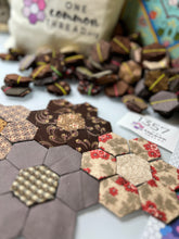 Load image into Gallery viewer, Antique Road Show  1&quot; Hexagons Throw Quilt Kit, 950 pieces