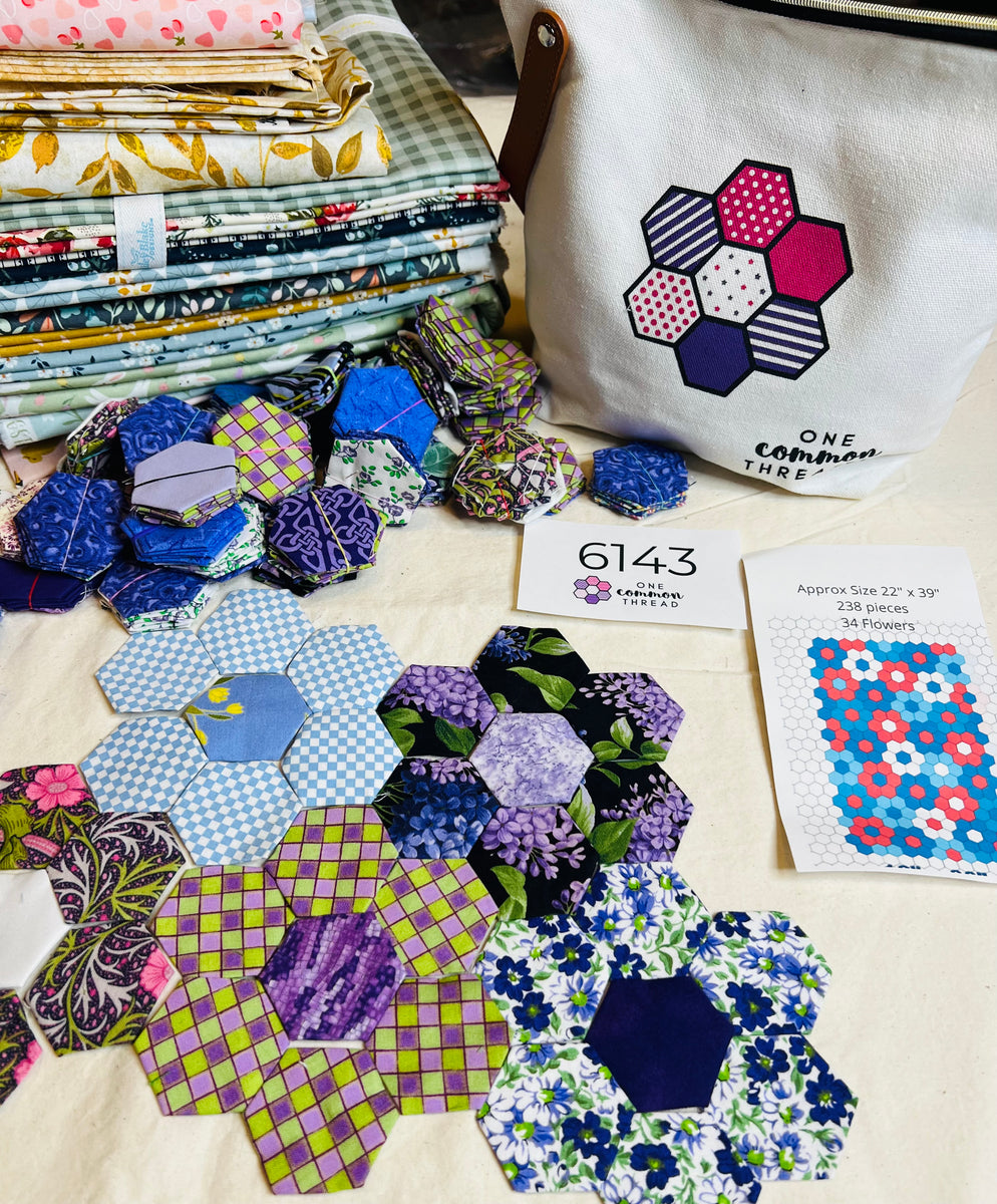 table runner 金彩唐織花丸　帯リメイク　正絹 Moody Garden, 1