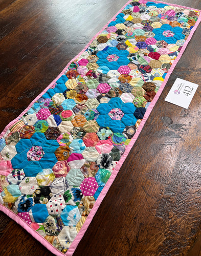 Courageous Flor, A Finished Table Runner