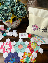 Load image into Gallery viewer, Bright Bouquet, 1" Hexagon Comfort Quilt Kit, 550 pieces