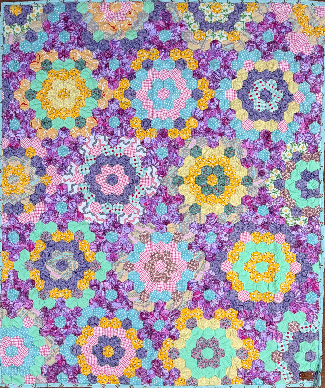 Busy Bee's, A Finished Quilt