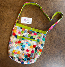 Load image into Gallery viewer, Hole in the Wall Beach, Side Satchel Bucket Bag