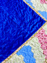 Load image into Gallery viewer, Dainty Dolly, A Finished Baby Quilt