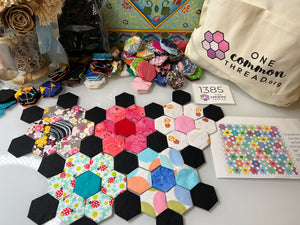 Gallant Roundtable, 1" Hexagon Comfort Quilt Kit, 550 pieces