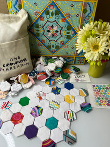 Field So White, 1" Hexagon Comfort Quilt Kit, 550 pieces