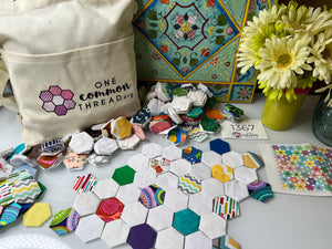 Field So White, 1" Hexagon Comfort Quilt Kit, 550 pieces