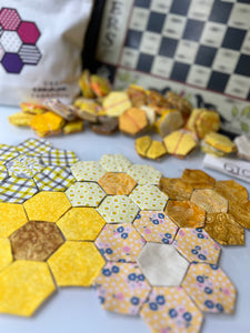 Sweet Canary, 1" Hexagon Table Runner Kit, 250 pieces