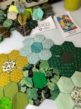 Load image into Gallery viewer, Color Me Green, 1&quot; Hexagon Table Runner Kit, 260 pieces