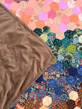 Load image into Gallery viewer, Far West, A Finished Quilt