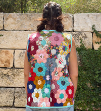 Load image into Gallery viewer, Blue River, Quilted Vest with Tie