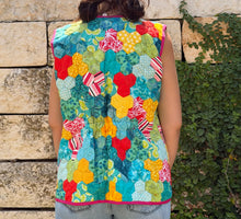 Load image into Gallery viewer, Glowing Daisy, Quilted Vest with Tie