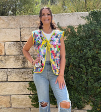 Load image into Gallery viewer, Hawaiian Vacation, Quilted Vest with Tie