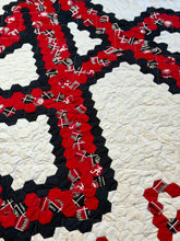 Load image into Gallery viewer, Alabama Crimson Tide, A Finished Quilt