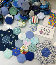 Load image into Gallery viewer, Moody Blues, 1&quot; Hexagon Comfort Quilt Kit, 620 pieces