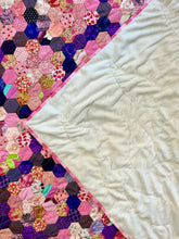 Load image into Gallery viewer, Sweet Nectar, A Finished Quilt