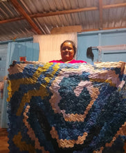 Load image into Gallery viewer, North Shore, A Finished Quilt