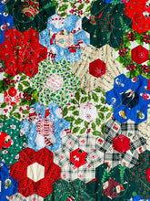 Load image into Gallery viewer, Happy Christmas, A Finished Quilt