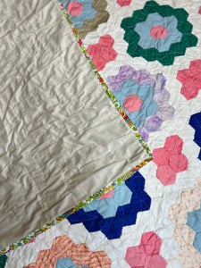 Honey of Life, A Finished Quilt