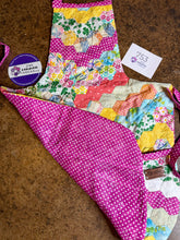 Load image into Gallery viewer, Tra Dita, A Finished Apron
