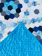 Load image into Gallery viewer, Light Blue Delphimium, A Finished Quilt**