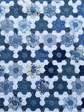 Load image into Gallery viewer, Great Gatsby A Finished Quilt