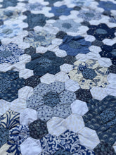 Load image into Gallery viewer, Great Gatsby A Finished Quilt