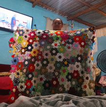 Load image into Gallery viewer, Kew Garden's, A Finished Quilt