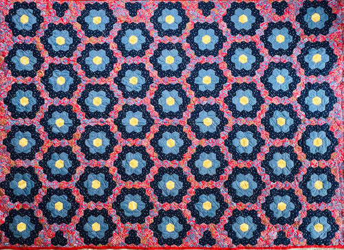 Prairie Blue Daisies, A Finished Quilt