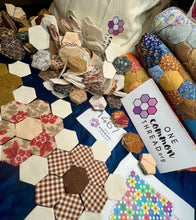 Load image into Gallery viewer, Down By The River, 1&quot; Hexagon Comfort Quilt Kit, 550 pieces
