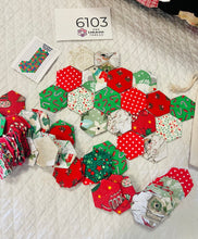 Load image into Gallery viewer, Scrappy Christmas Special Stocking  Kit, Makes 1, 1&quot; Hexagons, 100 pieces