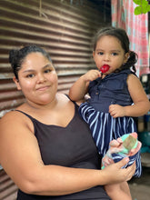 Load image into Gallery viewer, Addingham Row, A Finished Quilt