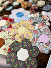 Load image into Gallery viewer, San Antonio Riverwalk,  1&quot; hexagons Throw Quilt Kit, 950 pieces