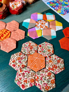Orange Crush, 1" Hexagon Comfort Quilt Kit, 500 pieces
