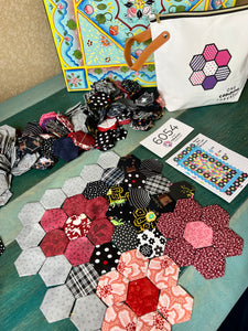 Anything Goes, 1" Hexagon Table Runner Kit, 500 pieces