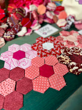 Load image into Gallery viewer, Don&#39;t Stop Believ&#39;n,  1&quot; hexagons Throw Quilt Kit, 950 pieces